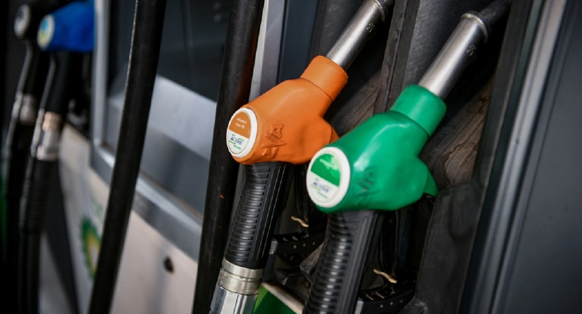 Greqia rrit subvencionimin për pronarët e automjeteve për të përballuar çmimin e karburantit