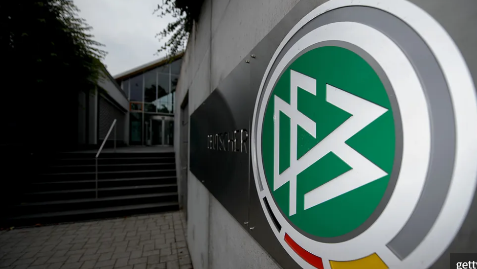 Gjermania vendos, transgjinorët, interseksualët, të lirë të zgjedhin ekipe meshkujsh apo femrash për të luajtur