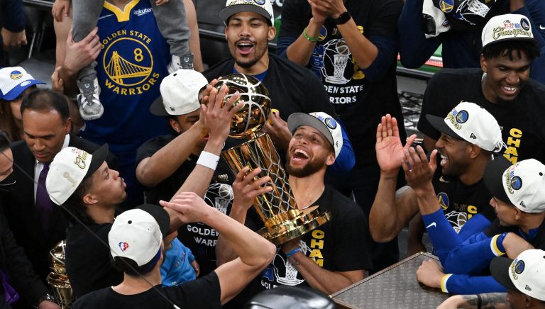 Golden State Warriors shpallen kampionë në NBA, titulli i katërt në 7 vitet e fundit