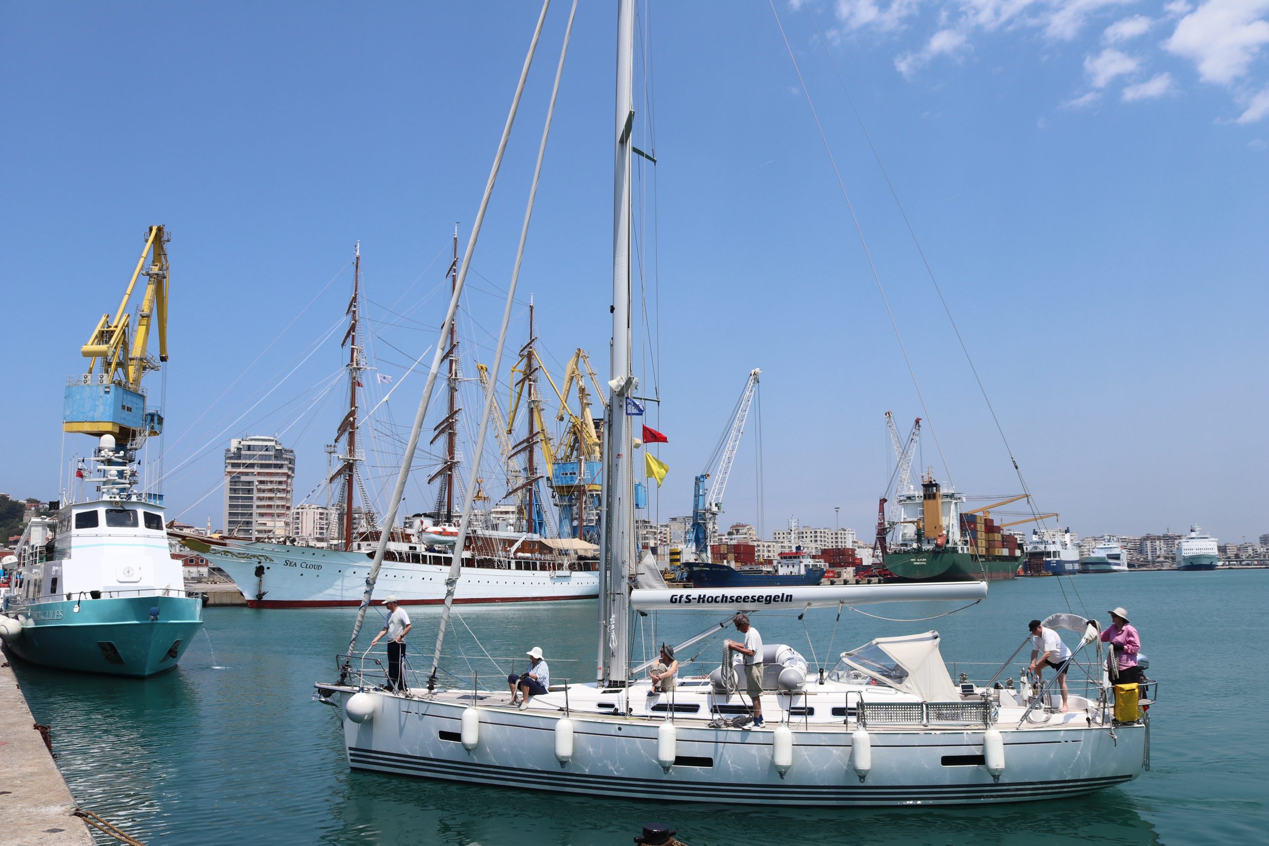 Tarifa për ankorimin e jahteve në portin e Durrësit &#8220;kërcen&#8221; si në Dubai!