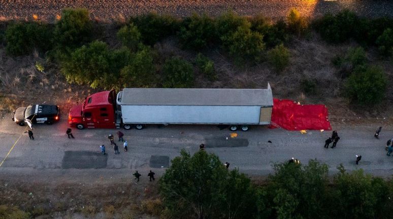 Tragjedi në SHBA, 46 emigrantë gjenden të vdekur brenda një kamioni të braktisur