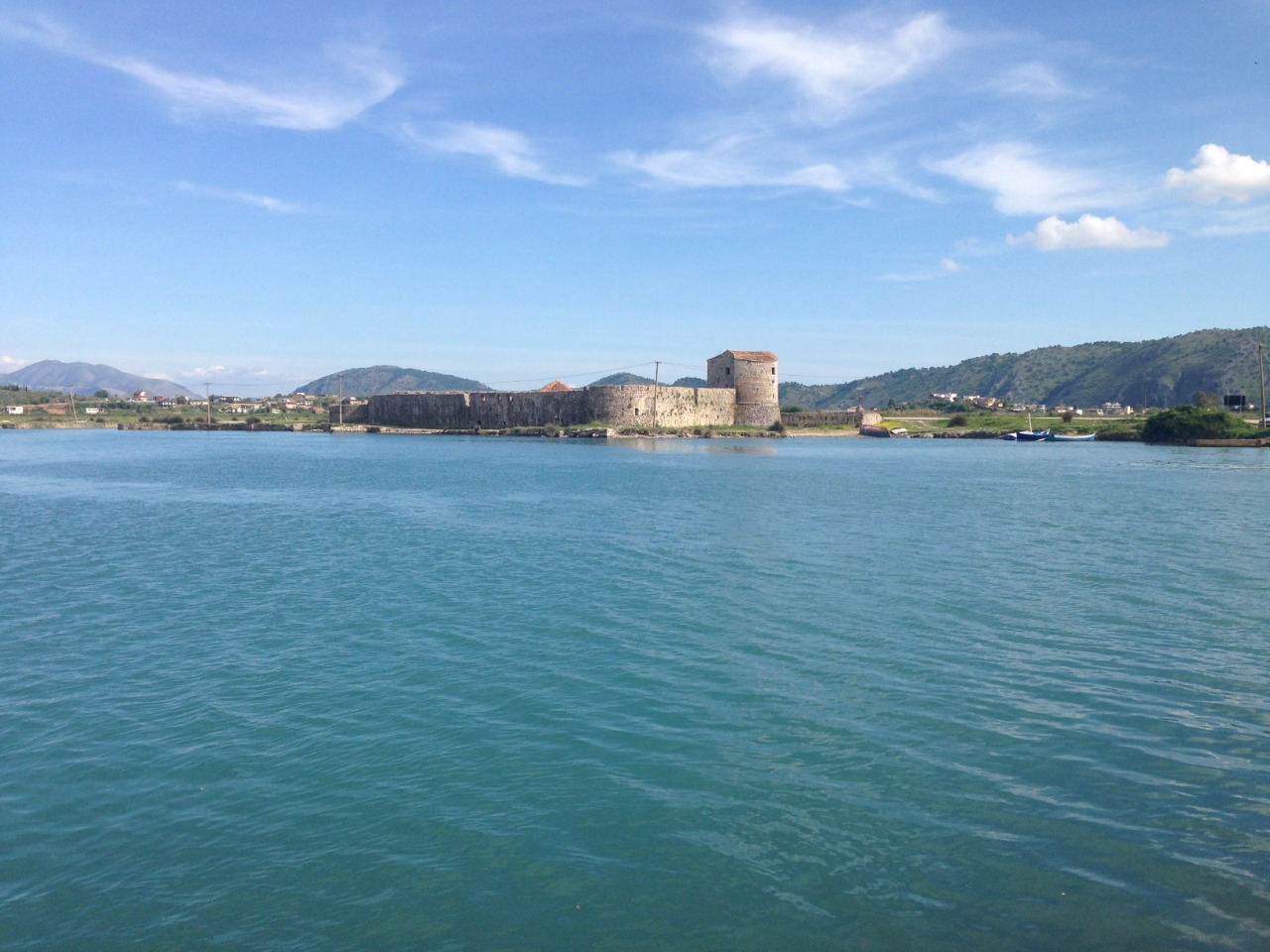 Mbytet një grua në liqenin e Butrintit