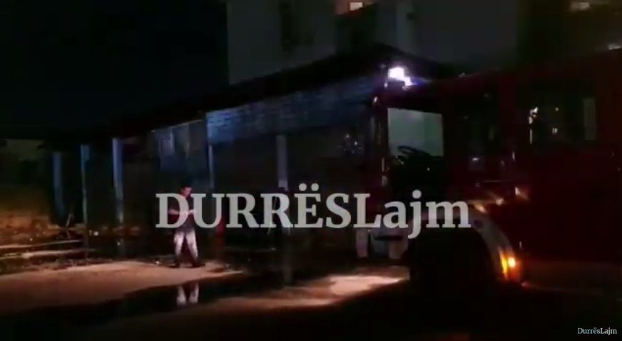 Shkrumbohet gjatë natës magazina në Durrës, dëme të shumta materiale (VIDEO)
