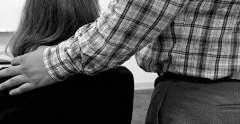 Dyshohet se ngacmoi seksualisht një të mitur, arrestohet 61-vjeçari