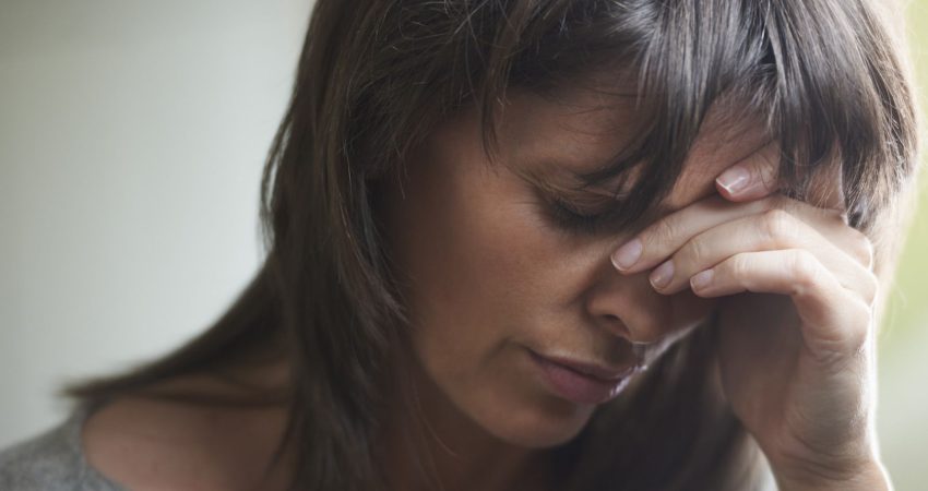 Pse në psikiatrinë e Tiranës po shtrohen më shumë vajza e gra të reja?