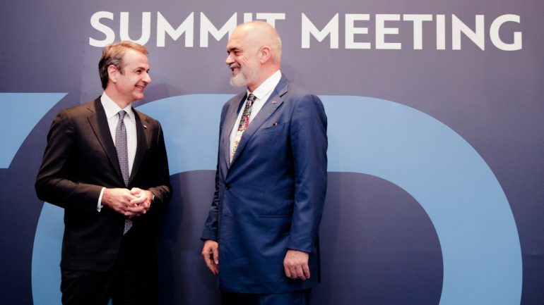 Rama publikon pamjet nga samiti i SEECP në Selanik