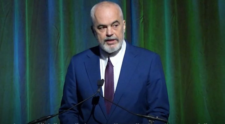 Pritja e afganëve, Rama merr çmimin prestigjioz në New York: Për ata që refuzuan, ka vetëm një emër; Turp!