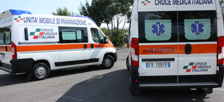 EMRI/ Gruaja gjen të vdekur jashtë shtëpisë burrin shqiptar 47 vjeç