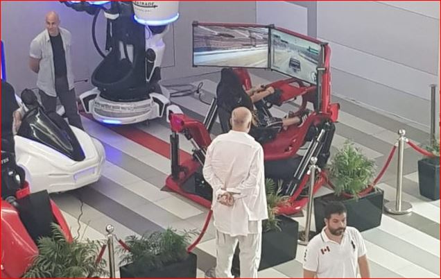 FOTO/ Zaho “merr” timonin dhe Rama e vështron, ja ku e kaloi fundjavën kryeministri me të birin