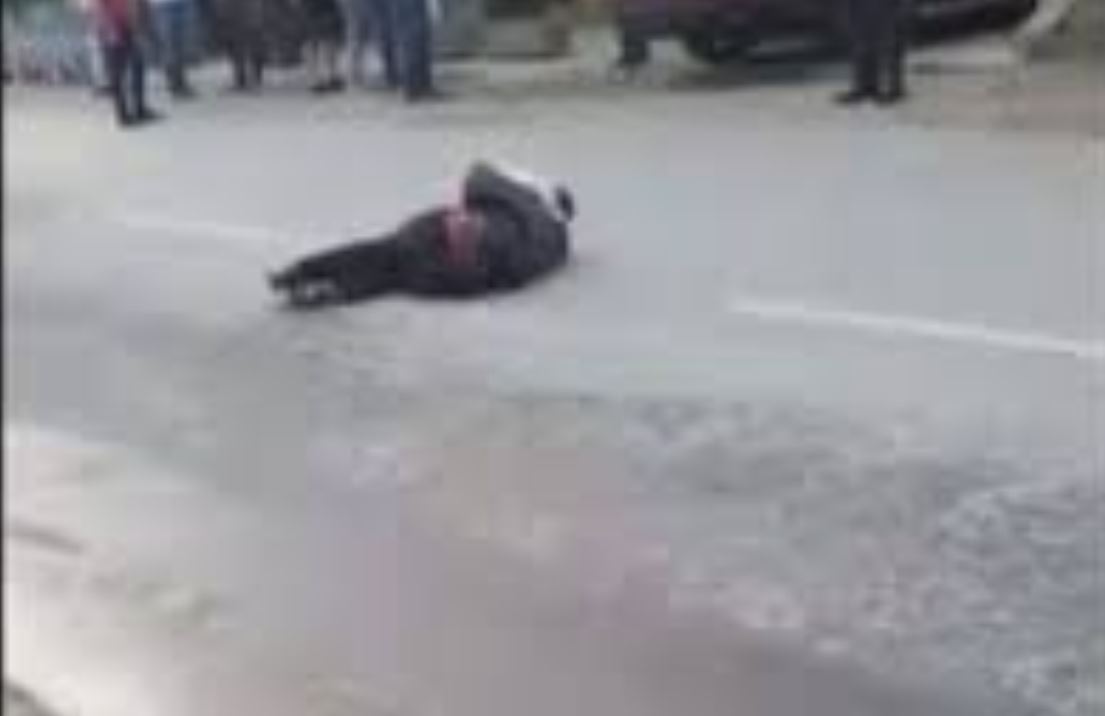 Tmerr në Tiranë/ Vdes papritur në mes të rrugës një burrë