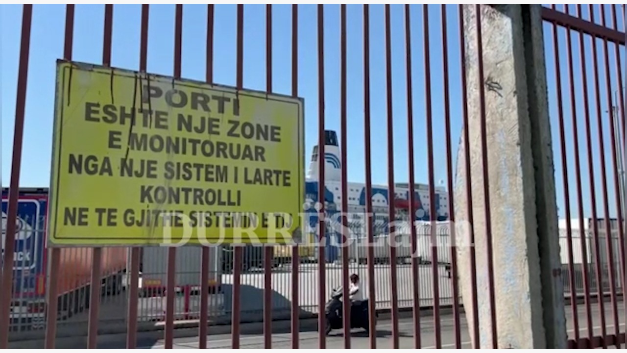 Kontejneri me arkat me banane të dyshimta, pse u arrestuan 16 punonjës të Sigurisë Portuale në Durrës