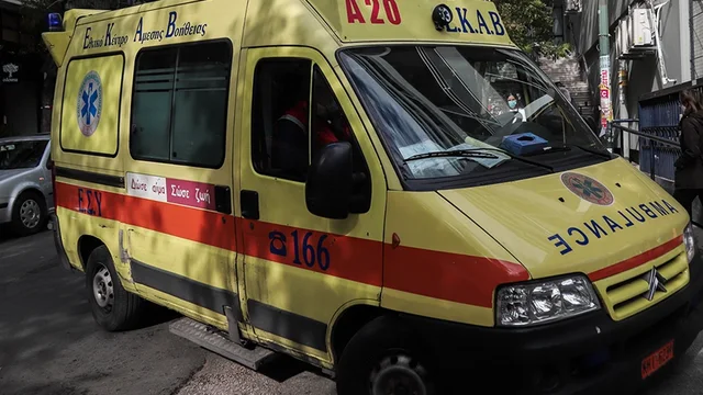 Tragjedi në Greqi, dy vëllezërit shqiptar humbin jetën në aksident, plagosen tre të tjerë