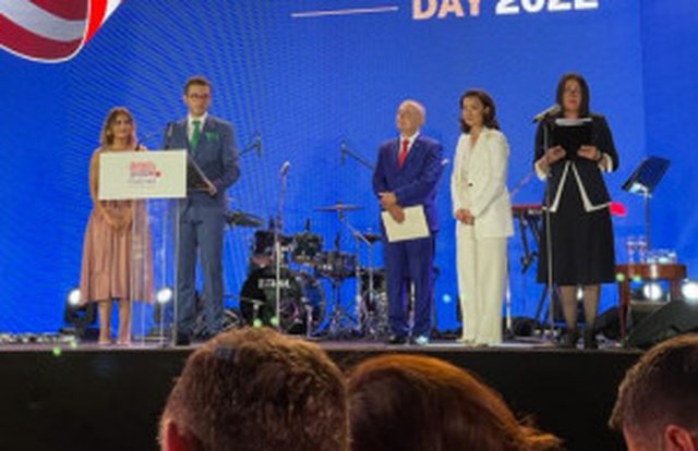 246-vjetori i Pavarësisë së SHBA-ve, Yuri Kim fton deputetë e ministra, ja kush mungon