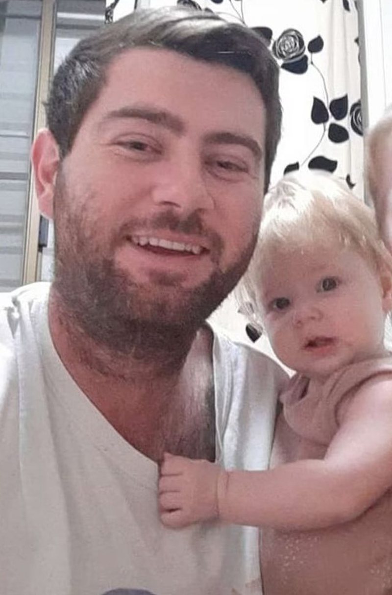 E rëndë në Australi/ Foshnja 6 muajshe mbytet në ujë, babai e futi në vaskë dhe doli të pinte cigare