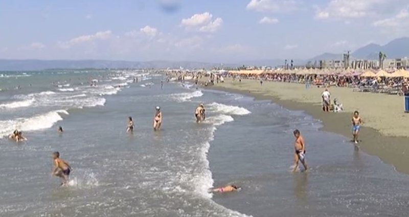 E rëndë në plazh: Humb jetën pushuesi nga Kosova, dyshohet se…