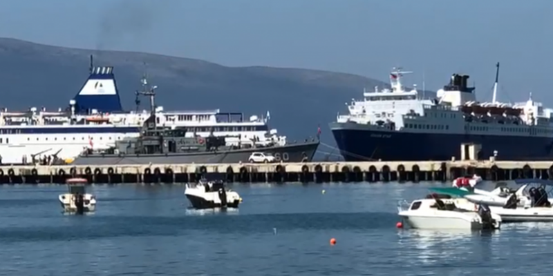Çfarë po ndodh? Anije të NATO-s zbarkojnë në port (VIDEO)
