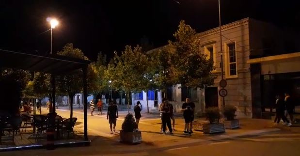 Tërmeti nxjerr nga shtëpitë qytetarët (VIDEO)