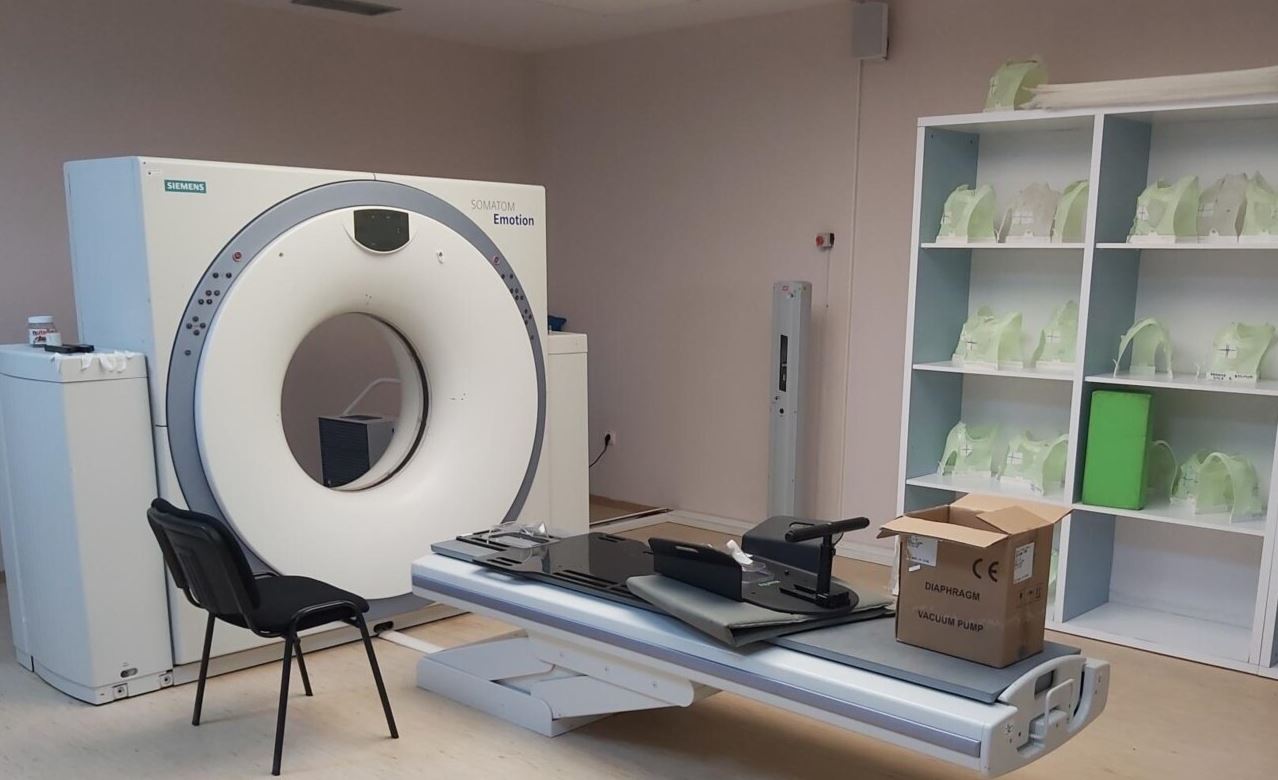 Pas ndërprerjes së shërbimeve në Onkologji, Shqipëria i pranon pacientët me kancer nga Kosova