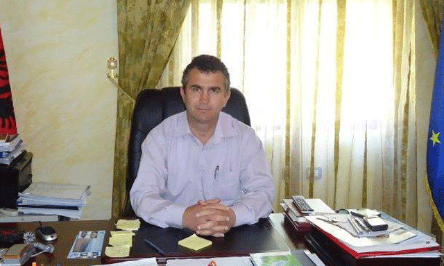 “I dënuar për prostitucion”, reagon kryebashkiaku i PS: Shantazh i Gaz Bardhit