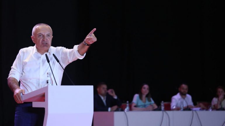 Dje i zbuloi emrin, sot Meta publikon logon e Partisë së Lirisë