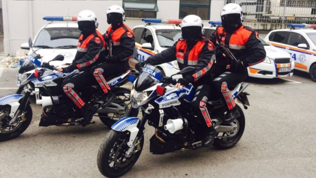 Pezullohen nga detyra tre efektivë të “Shqiponjave” në Durrës, ja për çfarë akuzohen