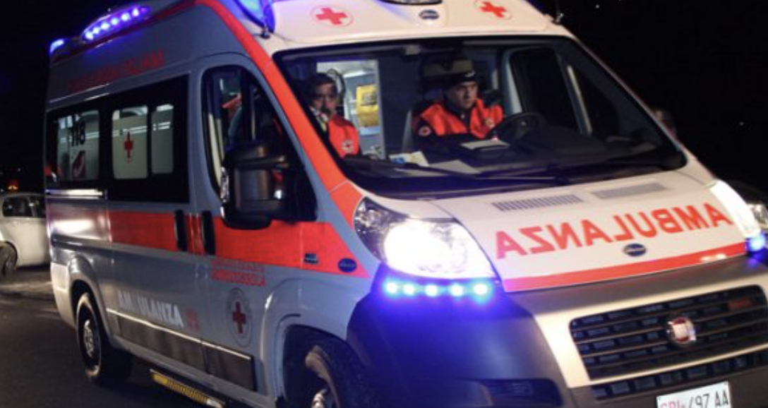 E rëndë në Itali/ Shqiptari ndjek këmba këmbës ish-partneren, e godet me thikë në kokë dhe gjoks mes qindra kalimtarëve