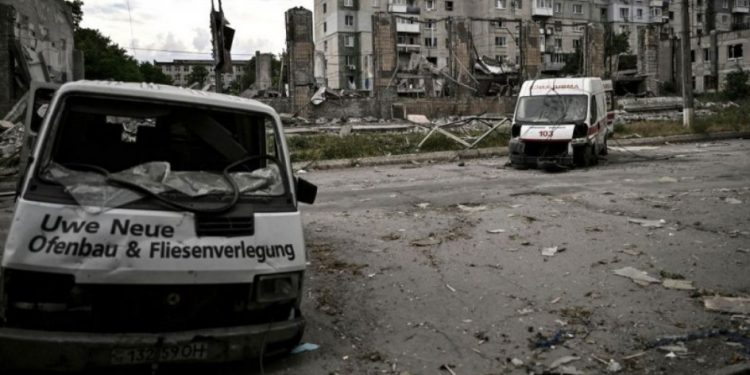 Vriten dy shtetas amerikanë në rajonin e Donbas të Ukrainës