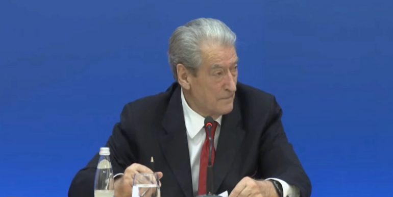 Berisha: Energjia, shkopi magjik i vjedhjeve të paimagjinueshme të Edi Ramës, Belinda Ballukut dhe ekipit të tyre