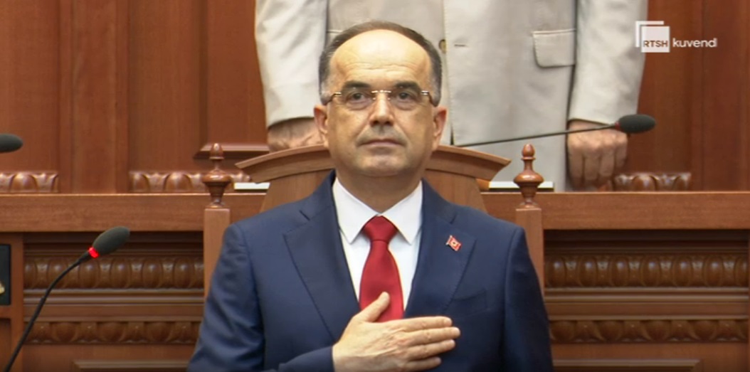 Bajram Begaj betohet si president i Republikës së Shqipërisë, mban fjalimin e parë para Kuvendit