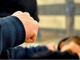 Dy persona zihen me grushte në Tiranë