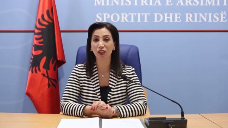 Kushi: Hapen aplikimet për në universitet, edhe të rinjtë nga Kosova mund të zgjedhin…