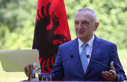 Presidenti Meta dekreton protokollin e anëtarësimit të Suedisë dhe Finlandës në NATO: Dy vendet do forcojnë Aleancën