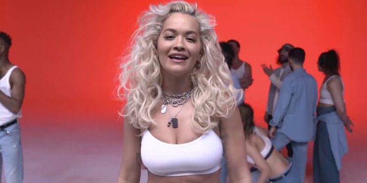 Rita Ora koncert në Tiranë, zbulon orën dhe vendin: Jam e emocionuar