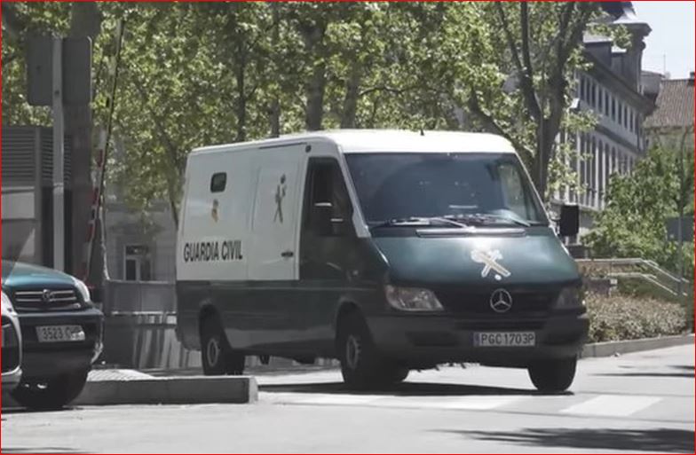 “Kasaphanë” në Meksikë/ Gjenden 23 trupa të dekompozuar, viktima më e re vetëm 16 vjeç