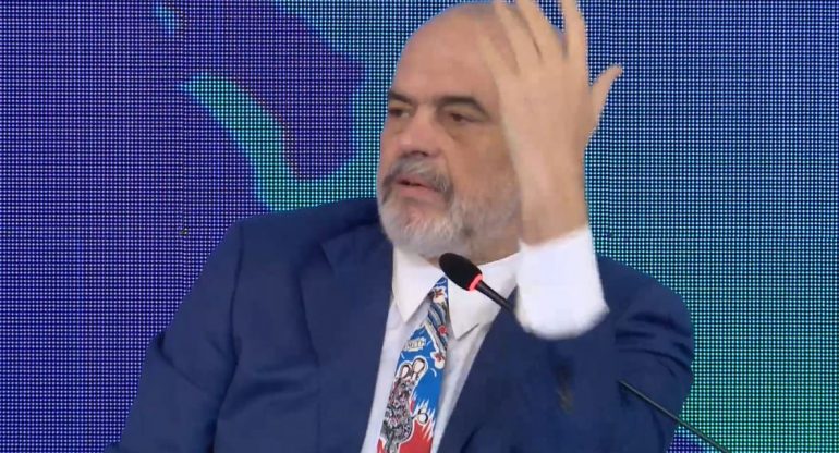 Ironia e Ramës për Dhomat e Tregtisë: Kam respekt për kuzhinat, por në një proces ordiner për të blerë garsoniere në Durrës turren…