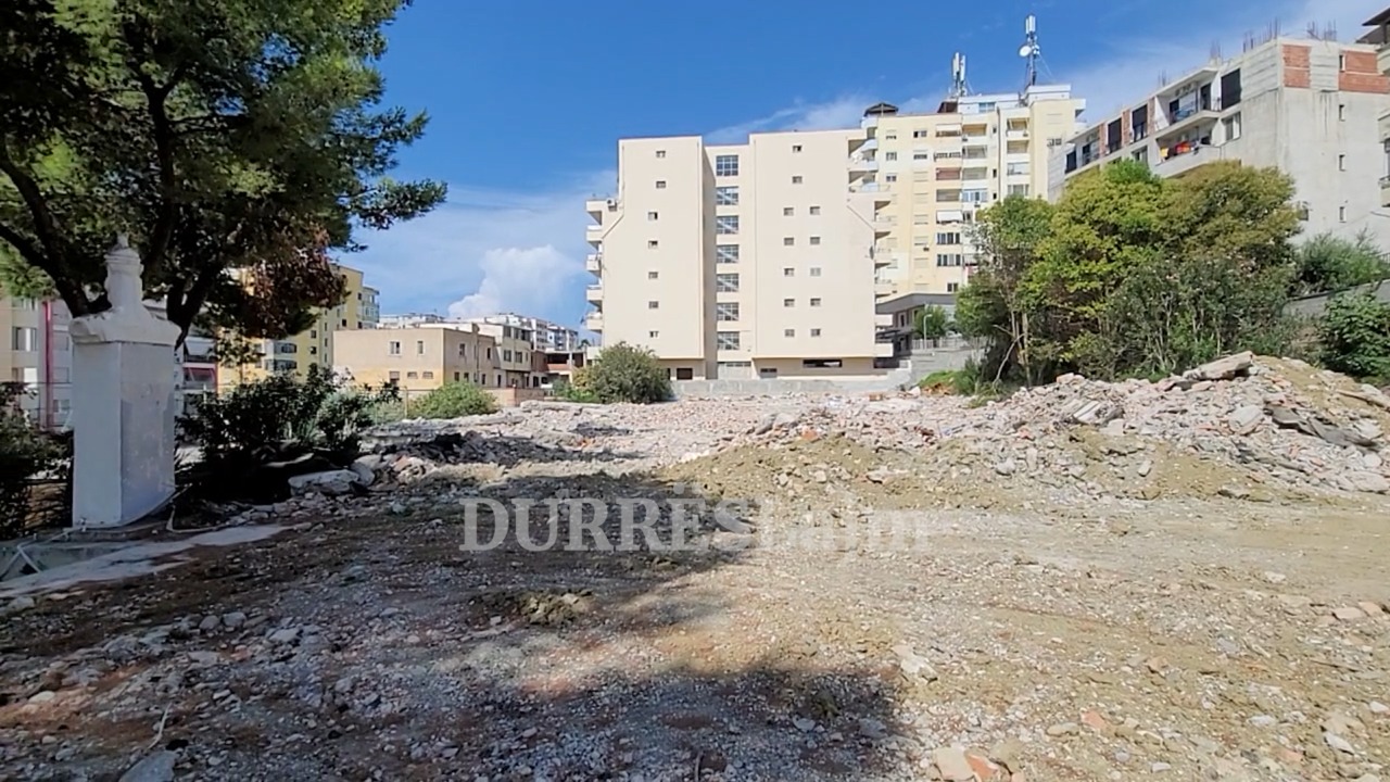 Rindërtimi i shkollave të Durrësit, çfarë po ndodh me procesin? (VIDEO)
