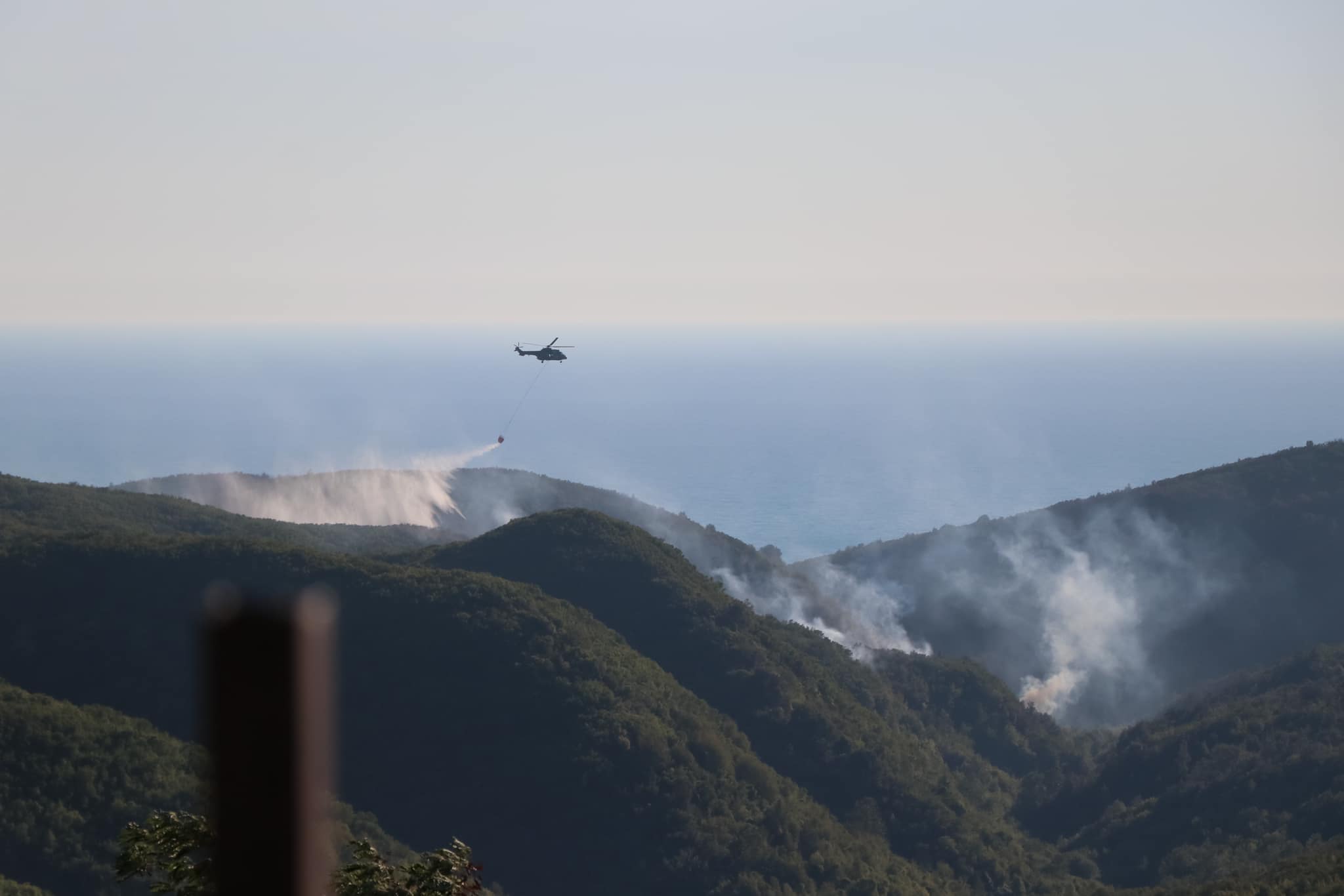 Aksidentohen dy zjarrfikës të Durrësit në fshatin Shetaj, dërgohen me urgjencë në spital