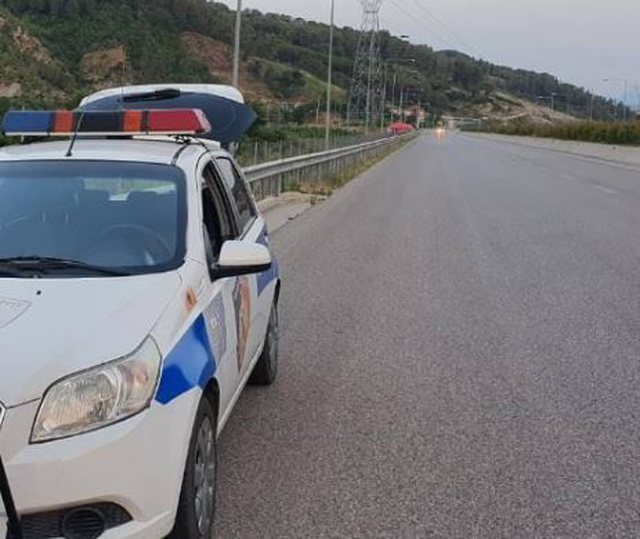 Të shtëna me armë zjarri, plagoset 60-vjeçari në dyqanin e tij