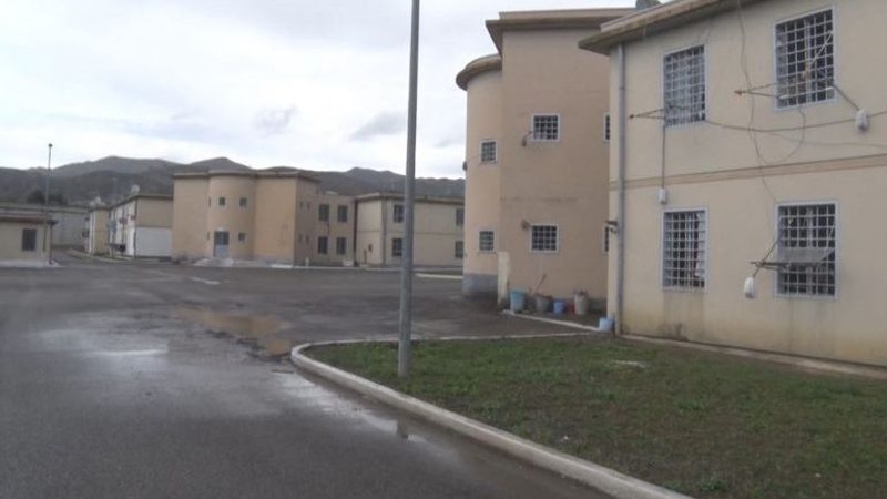 EMRAT/ Çfarë po ndodh në burgun e Peqinit, dhunohen policët