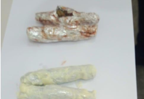 Tentoi t’i fusë kanabis të afërmit në burg, arrestohet 65-vjeçari