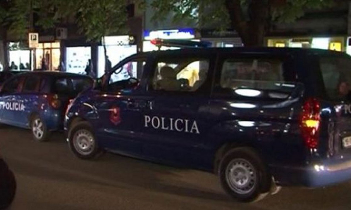 Sherr mes 3 personave, dy prej tyre bëhen për spital