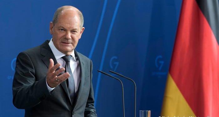 ‘Një kancelar i trazuar’! Scholz mohon edhe një herë shmangjen e taksave si ish-kryebashkiak