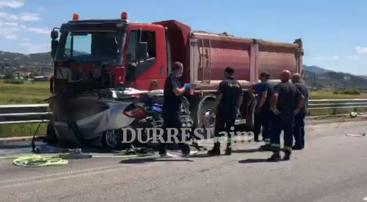 Identifikohet viktima e aksidentit të frikshëm në Kavajë, cili është i riu nga Durrësi