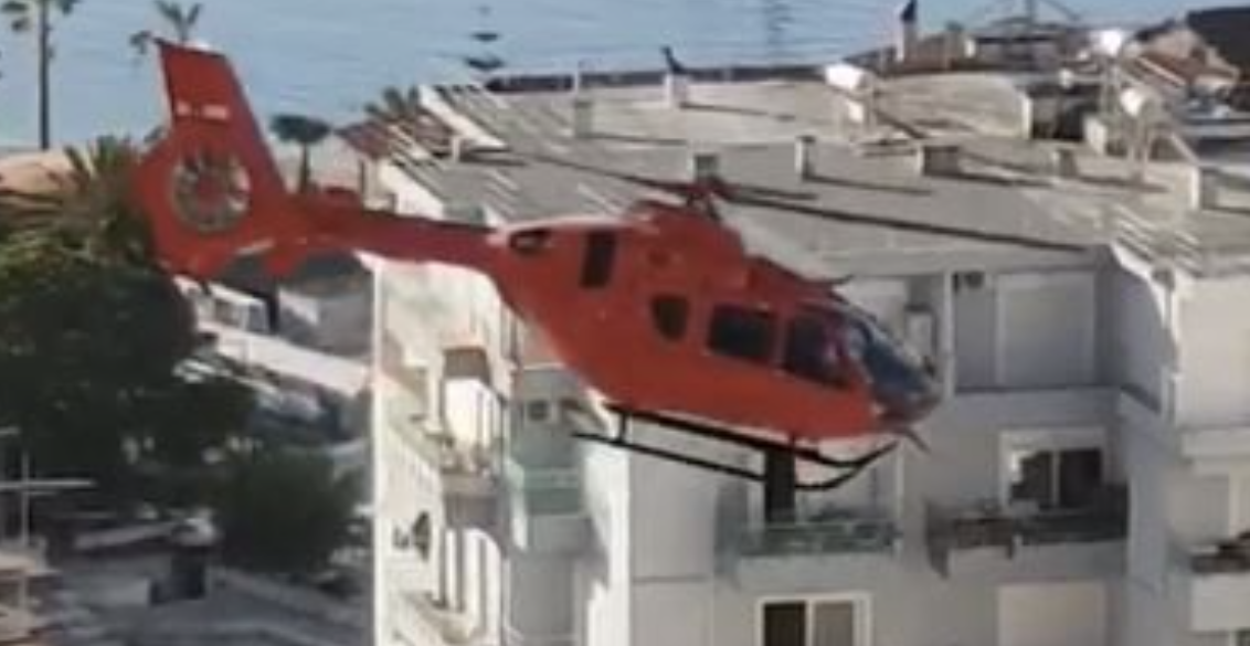 Hidhet në det nga trampolina, dëmtohet rëndë pushuesi, niset me helikopter drejt Traumës (EMRI)