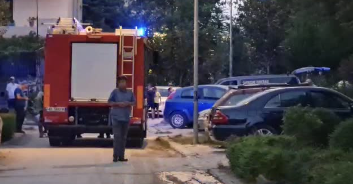 “S’e pamë prej 2 ditësh”/ Si u gjet i vdekur në shtëpinë tij burri në Fier, fqinjët njoftuan policinë pasi…