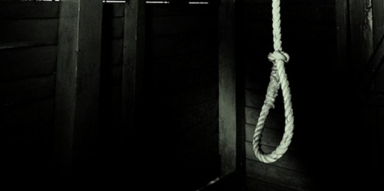 46-vjeçarja gjendet e vdekur në kasolle, dyshohet se…