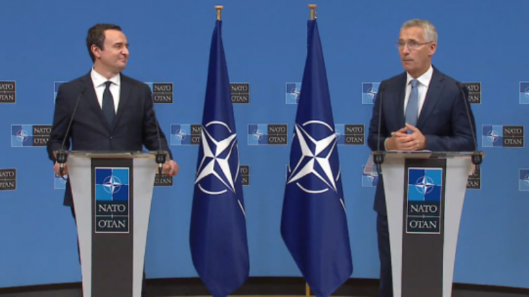 Kurti në konferencë me Stoltenberg: Duam zhvillim ekonomik dhe paqe në rajon