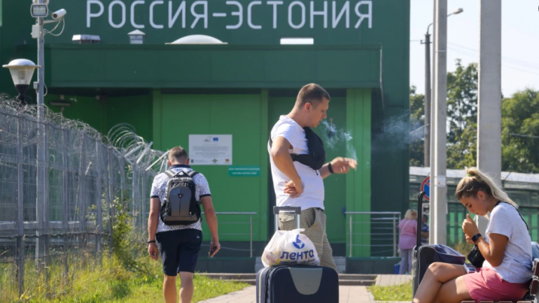 Gjermania dhe Franca kundërshtojnë ndalesën e vizave për rusët