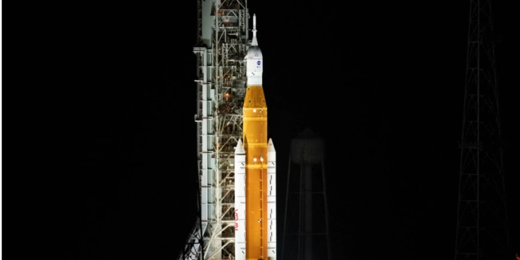 Anulohet lëshimi i raketës së NASA-s në Hënë, zbulohet arsyeja