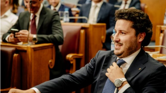 3 opsionet për Malin e Zi pas rënies së qeverisë së Abazoviç